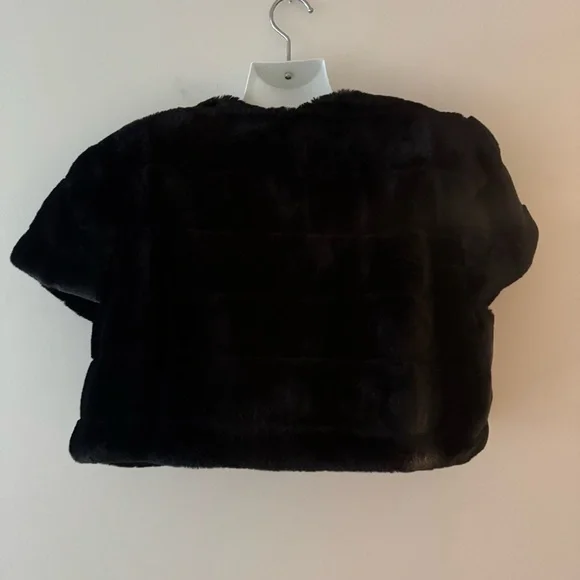 Jason Wu Black Faux Fur Vest bolero - Picture 4 of 10